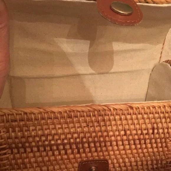 Rattan Wicker Woven Tan Crossbody Bag - Picture 6 of 6